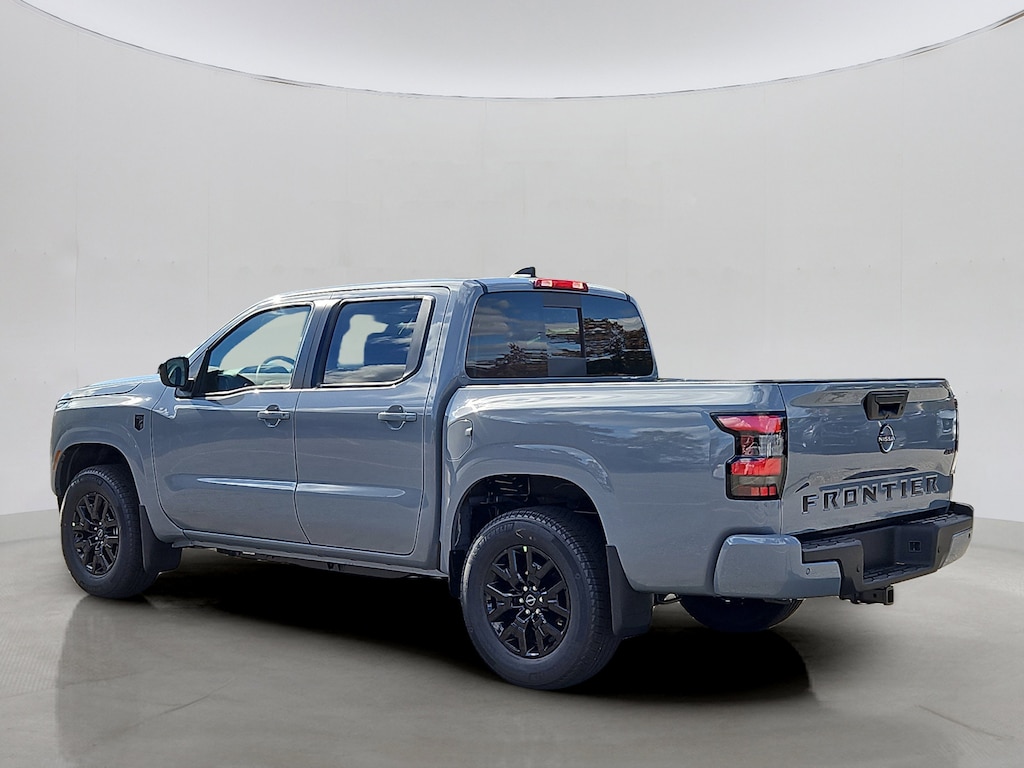 New 2026 Nissan Frontier Crew Cab SV 4x4