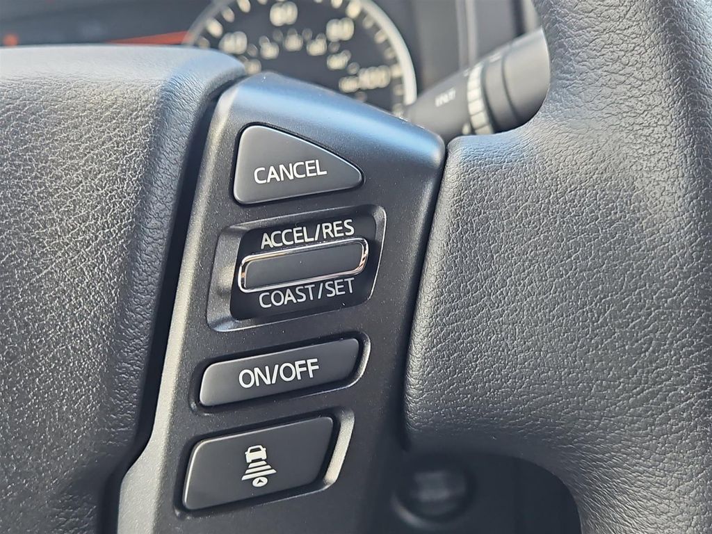2026 Nissan Frontier SV - Photo 13