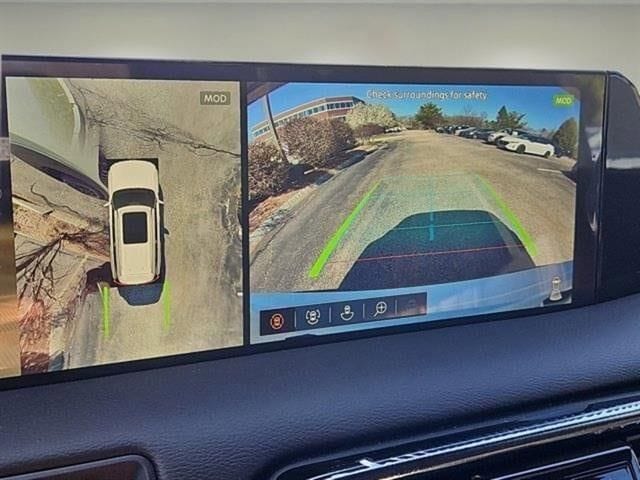 2025 Nissan Armada PRO-4X - Photo 9