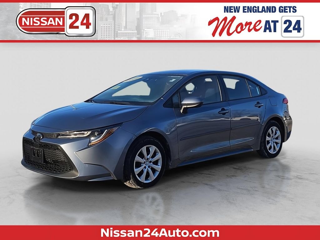 Used 2022 Toyota Corolla LE Sedan