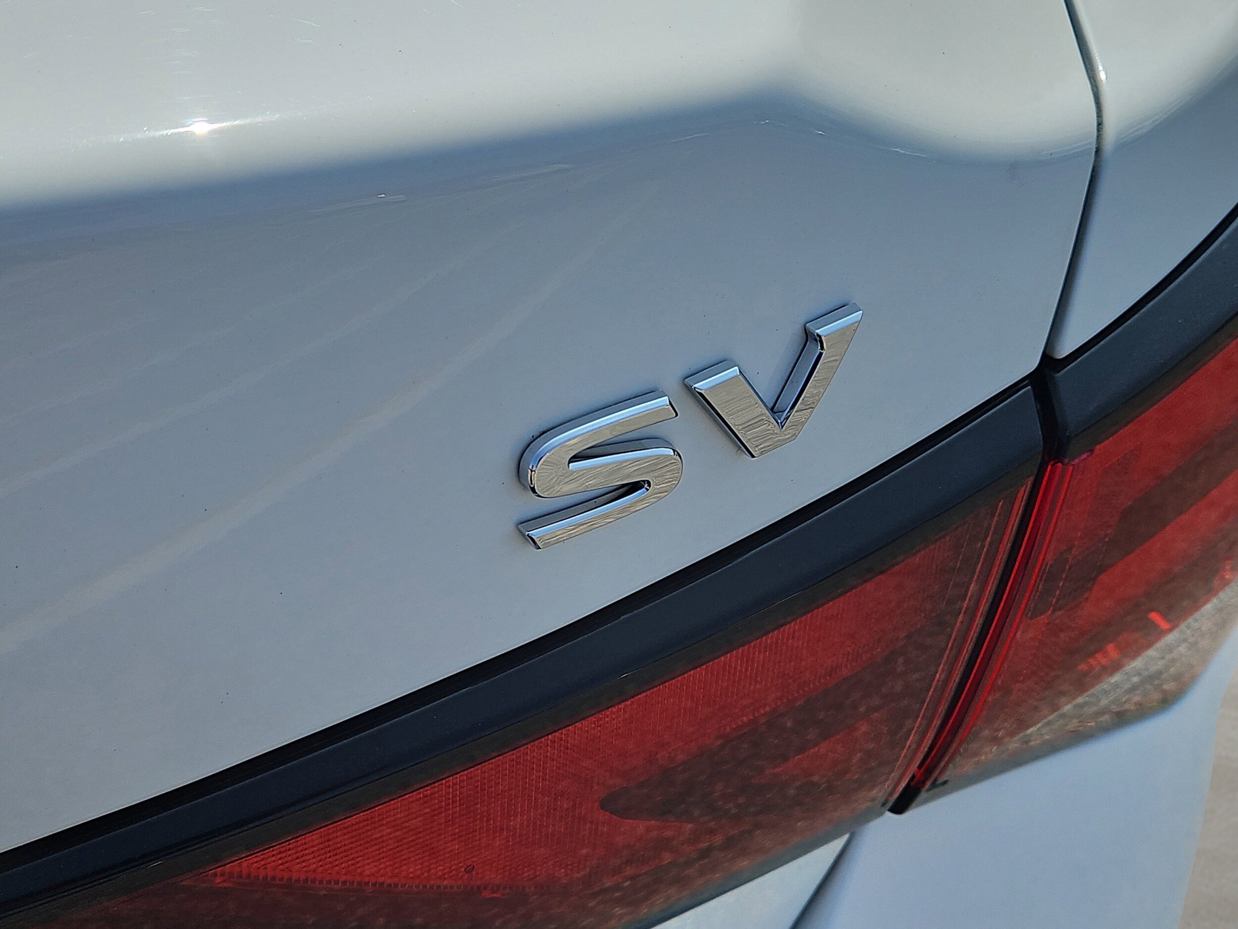 2023 Nissan Sentra SV photo 4