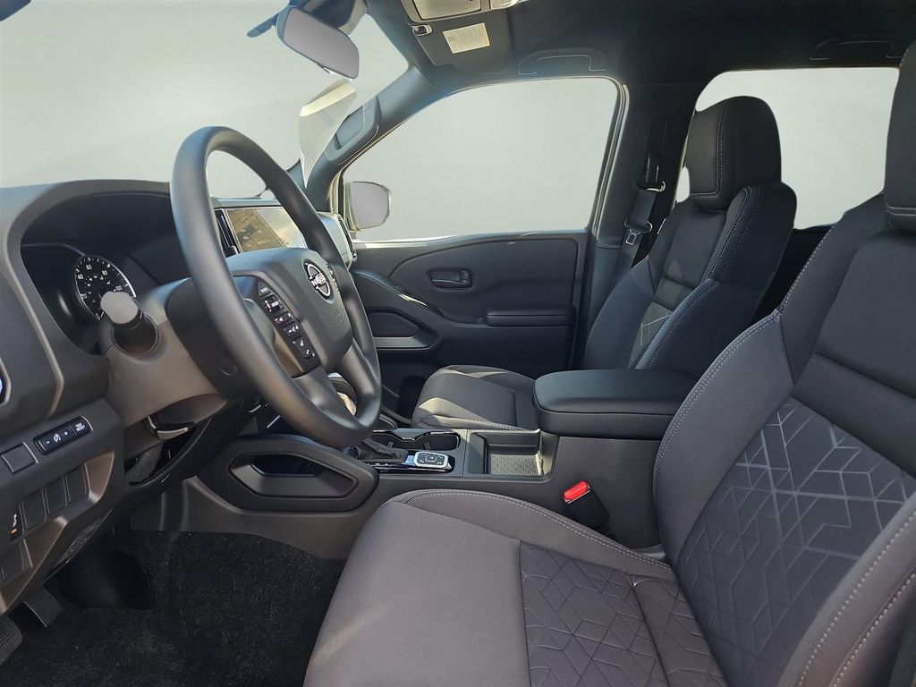 2026 Nissan Frontier SV - Photo 16