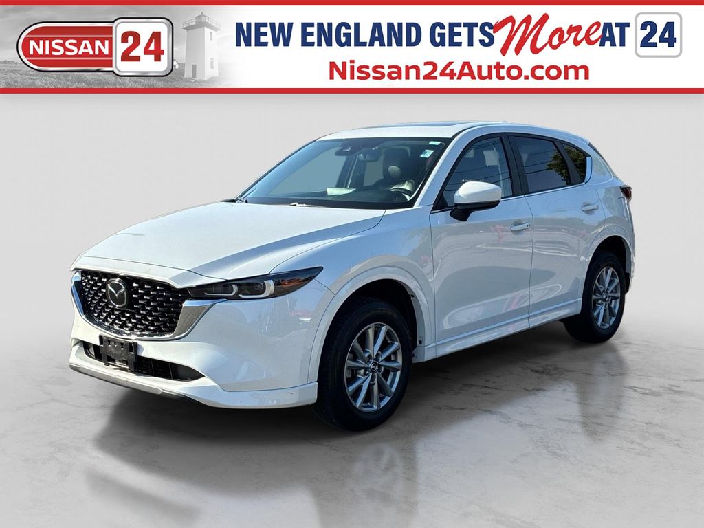 2024 Mazda CX-5 S Preferred package Auto AWD's photo