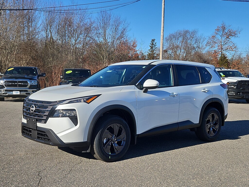 New 2026 Nissan Rogue SV