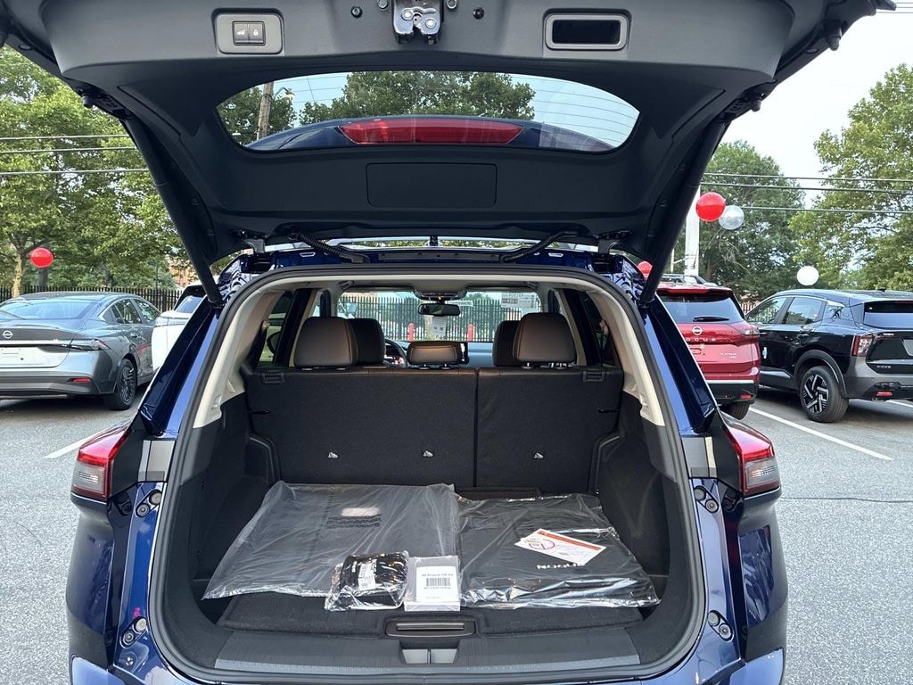New 2026 Nissan Rogue Platinum SUV