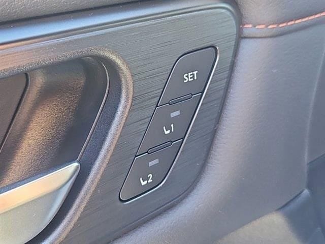 2025 Nissan Armada PRO-4X - Photo 11