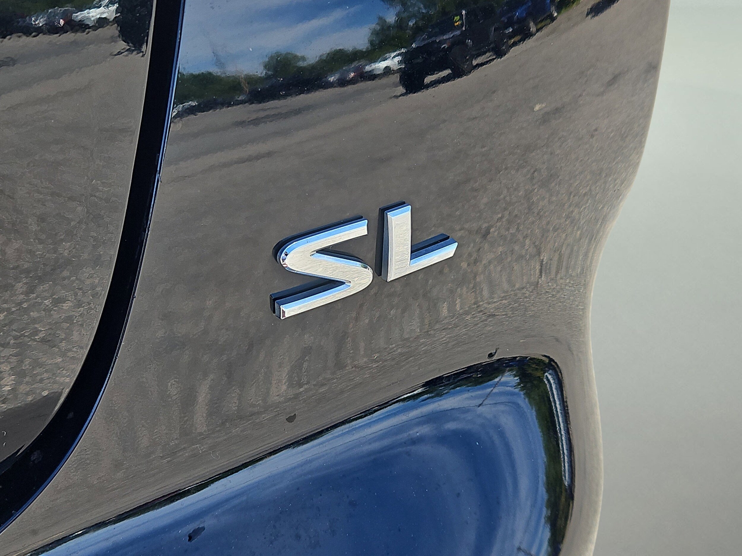 2016 Nissan Juke SL photo 4