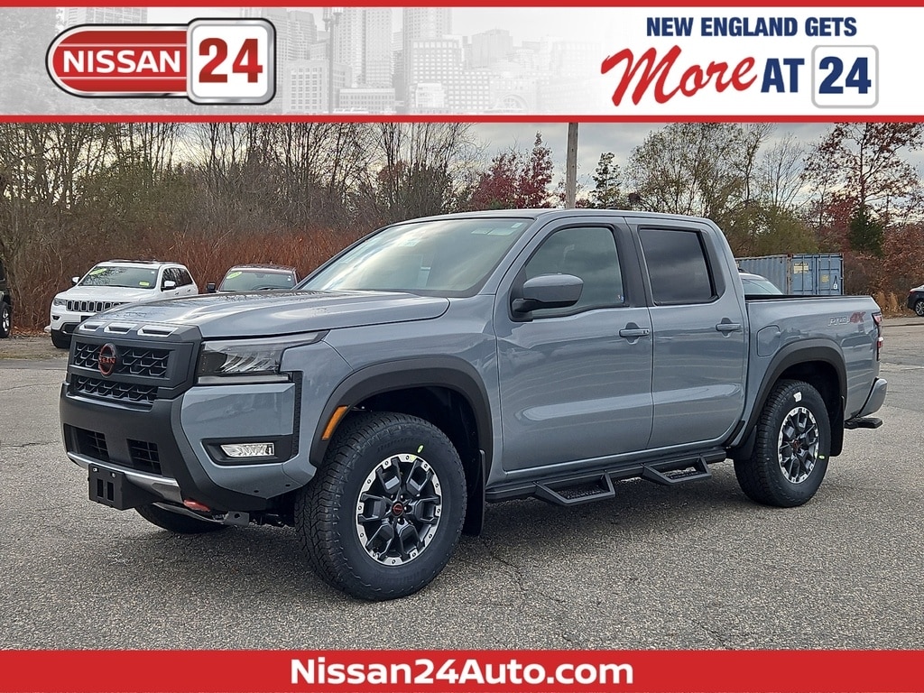 2026 Nissan Frontier PRO-4X's photo