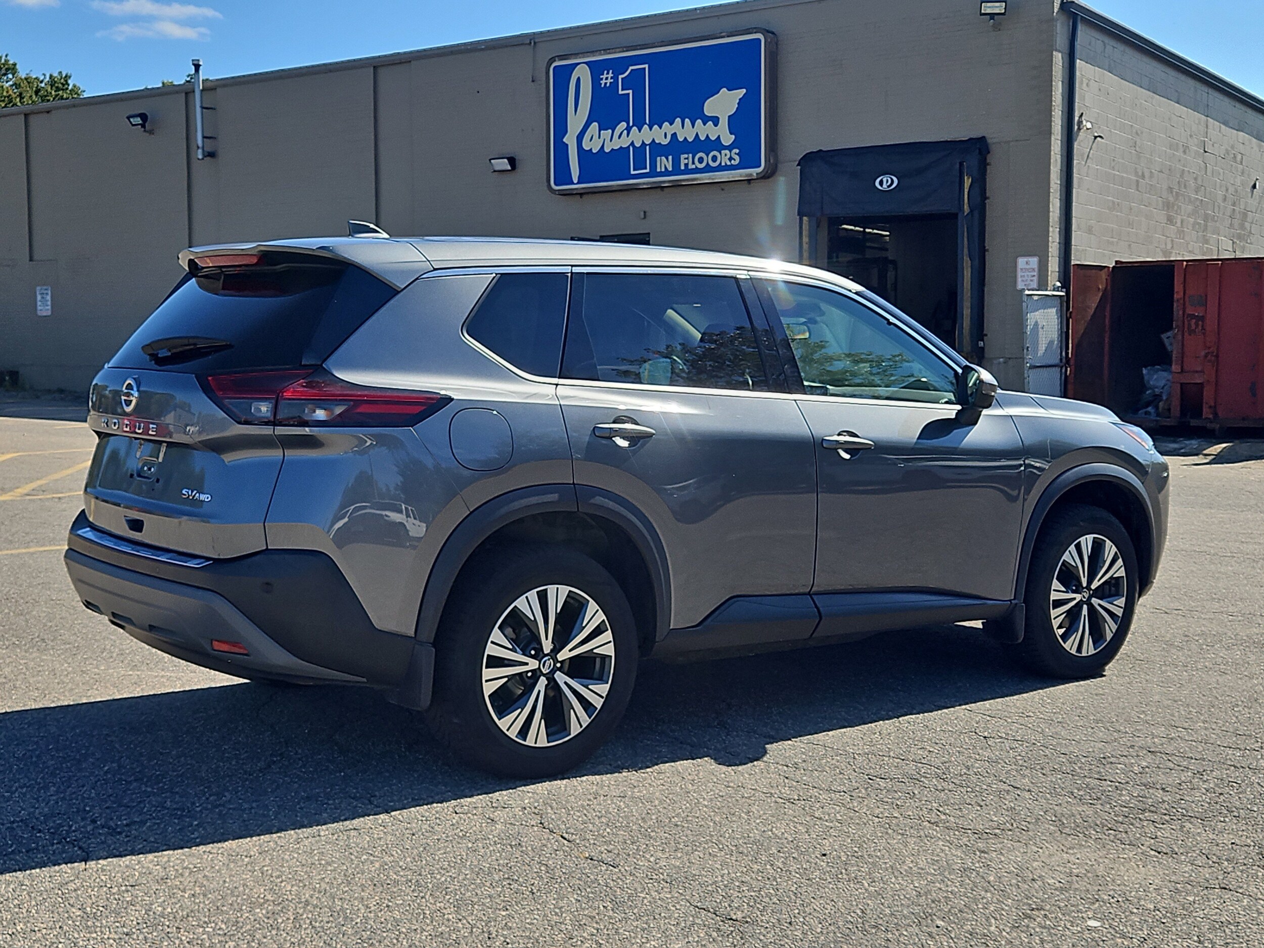 2021 Nissan Rogue SV photo 4