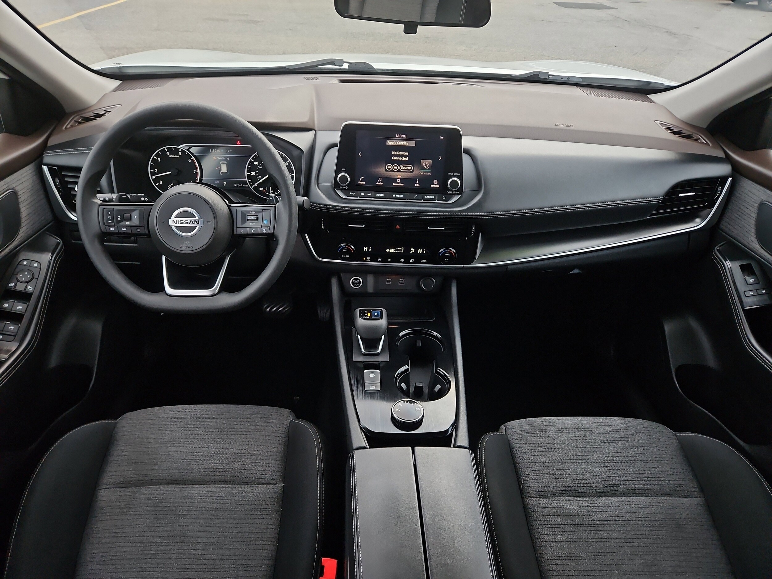 2021 Nissan Rogue SV photo 2