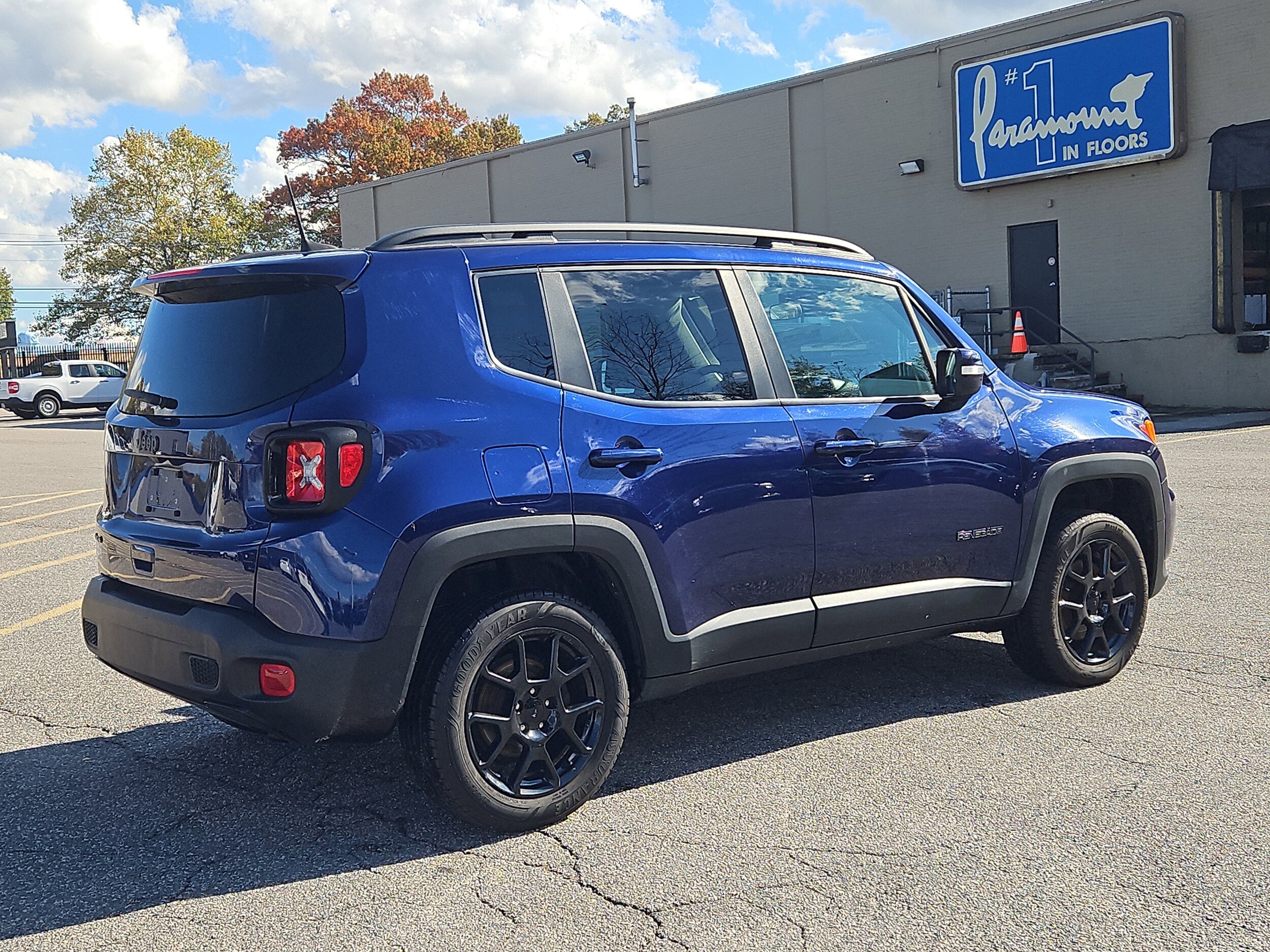 2019 Jeep Renegade Latitude photo 4