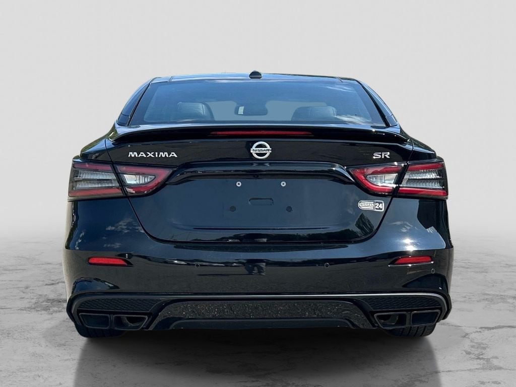 Used 2022 Nissan