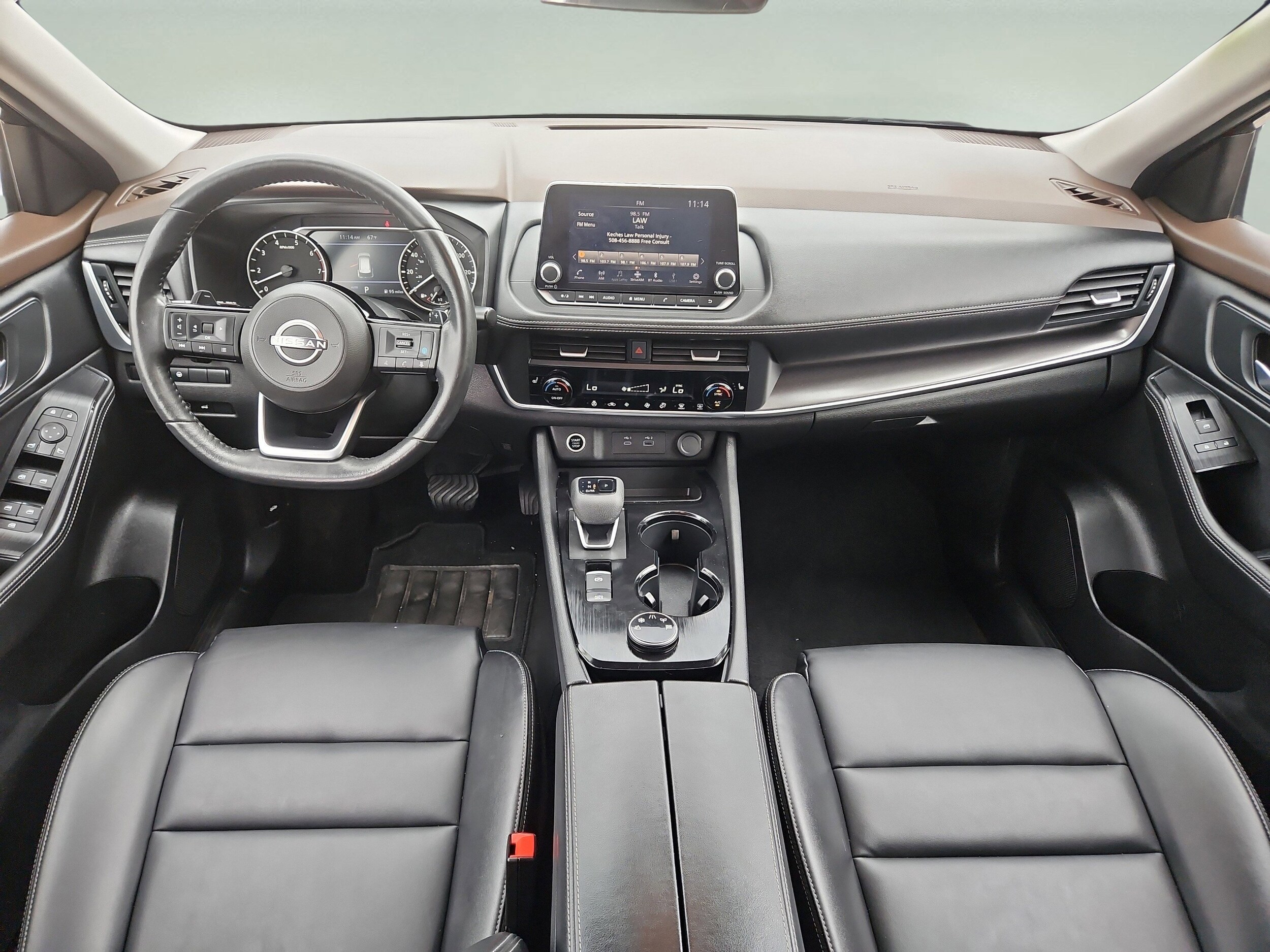 2023 Nissan Rogue Midnight Edition SV photo 2