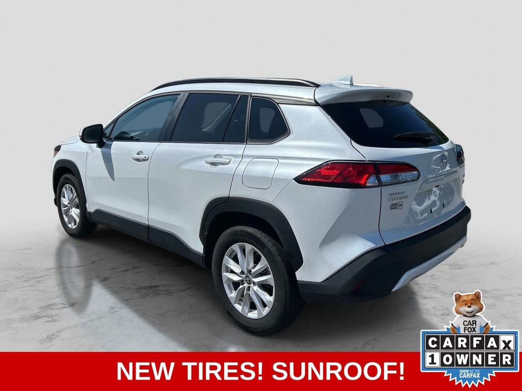 Used 2024 Toyota Corolla Cross LE SUV