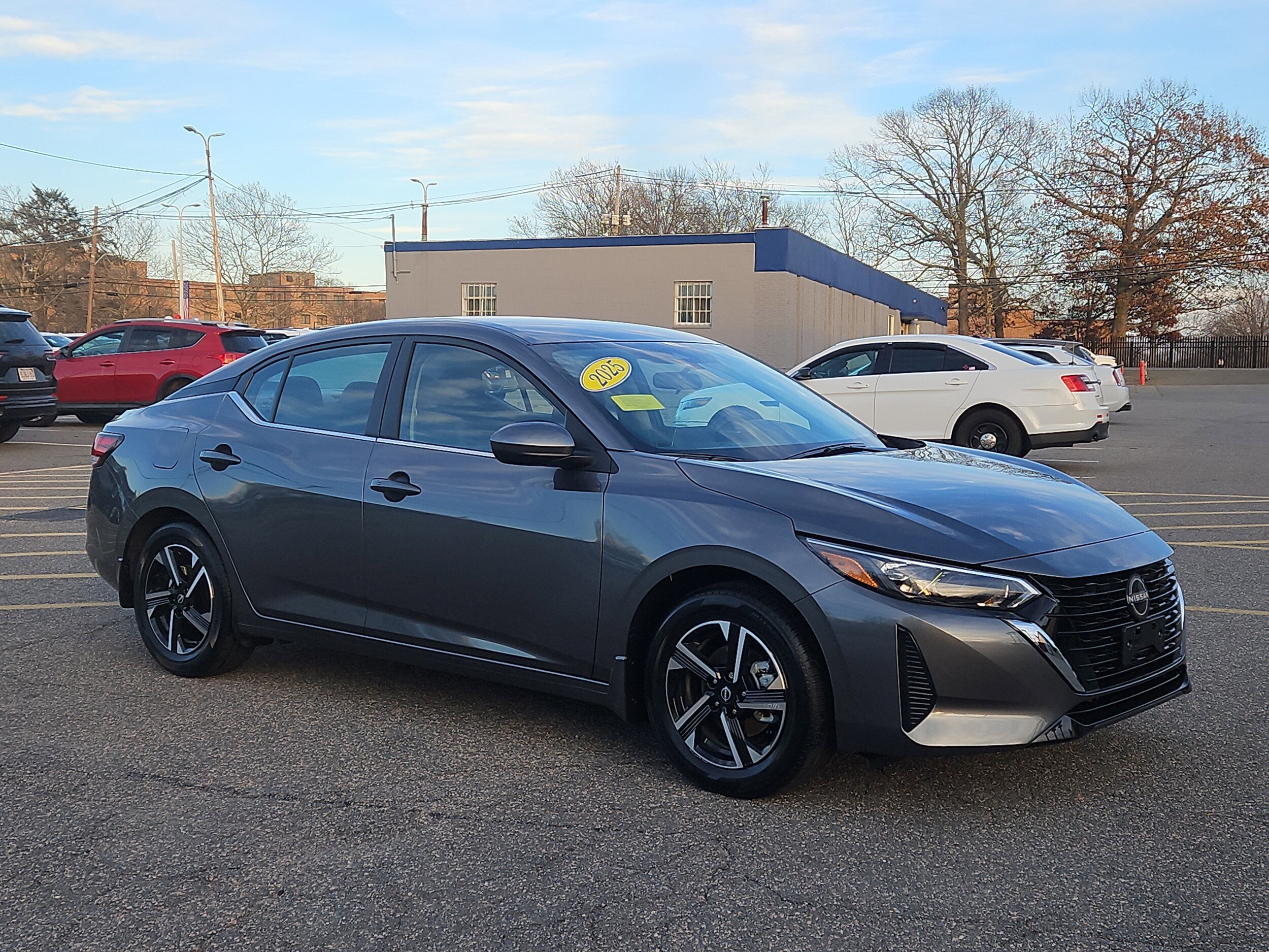 2025 Nissan Sentra SV photo 2