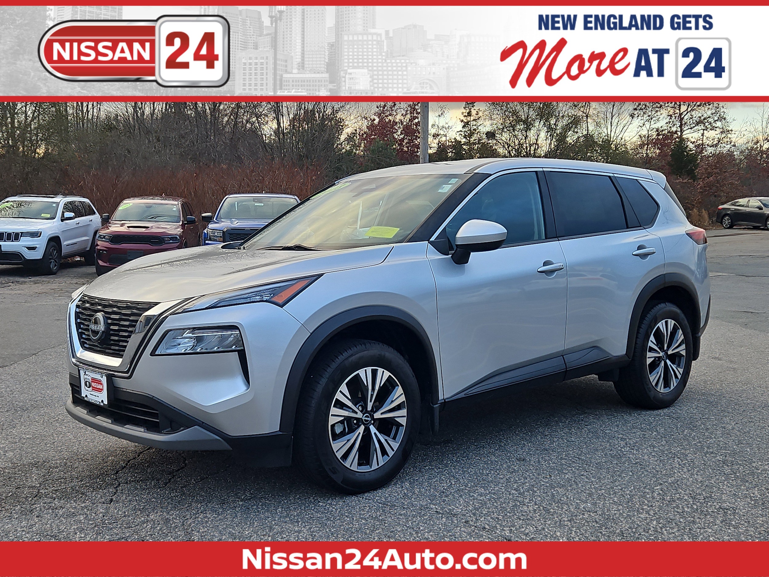 2023 Nissan Rogue SV's photo