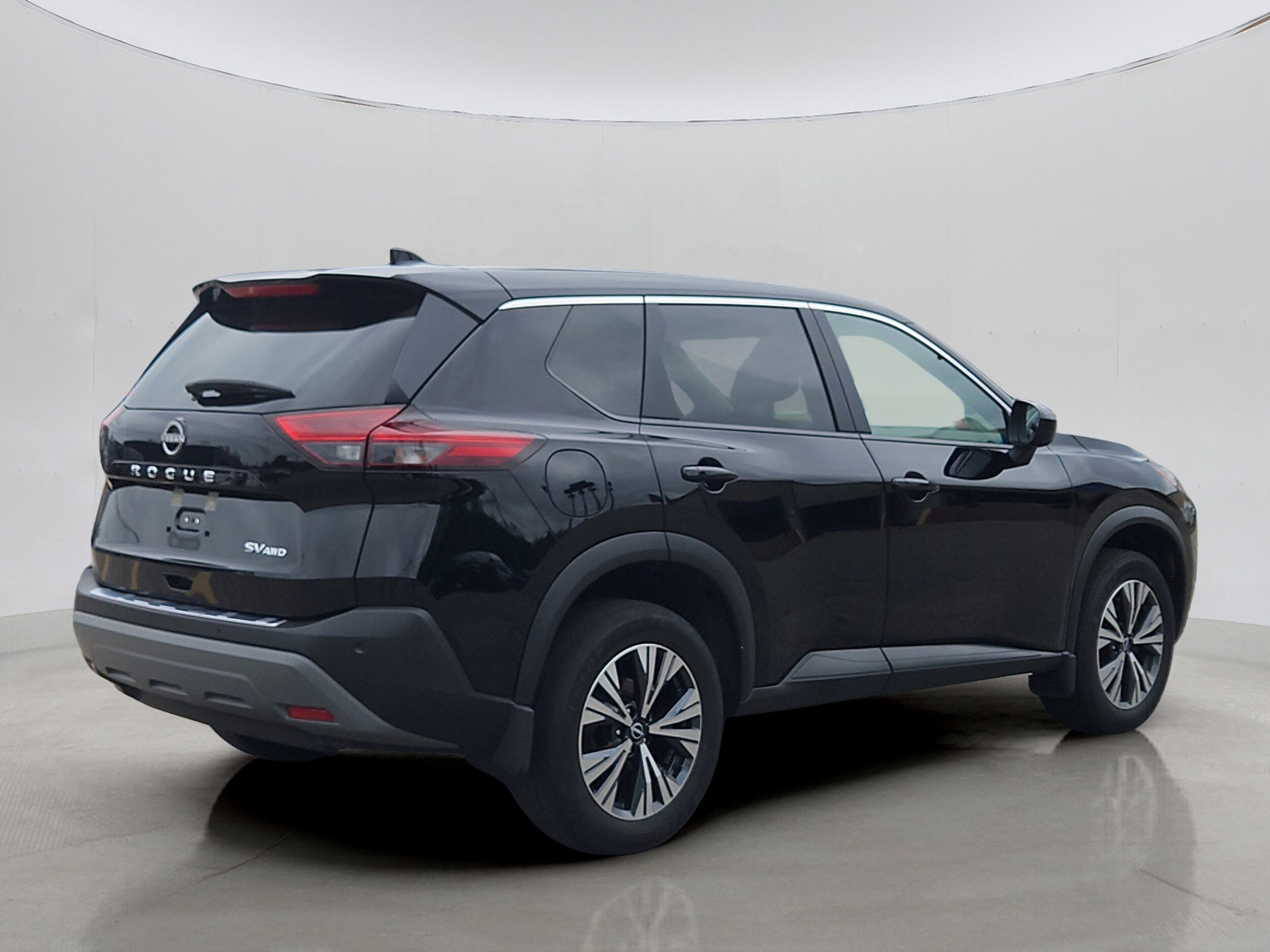 2023 Nissan Rogue SV photo 3