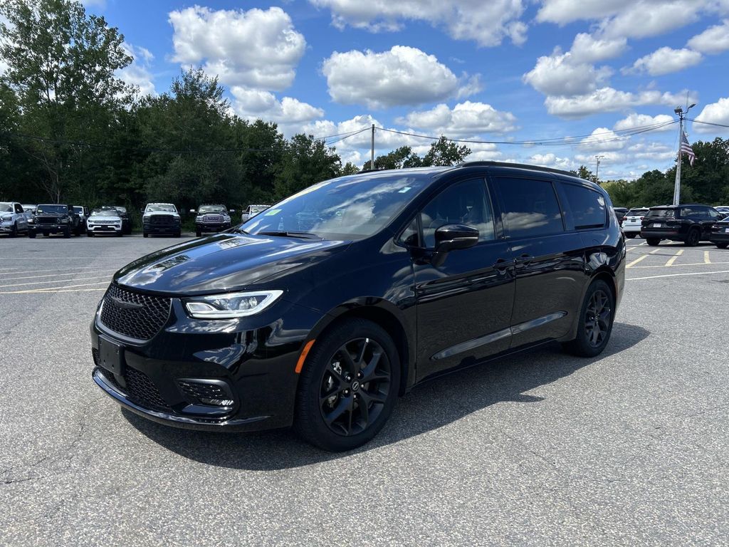 2026 Chrysler Pacifica