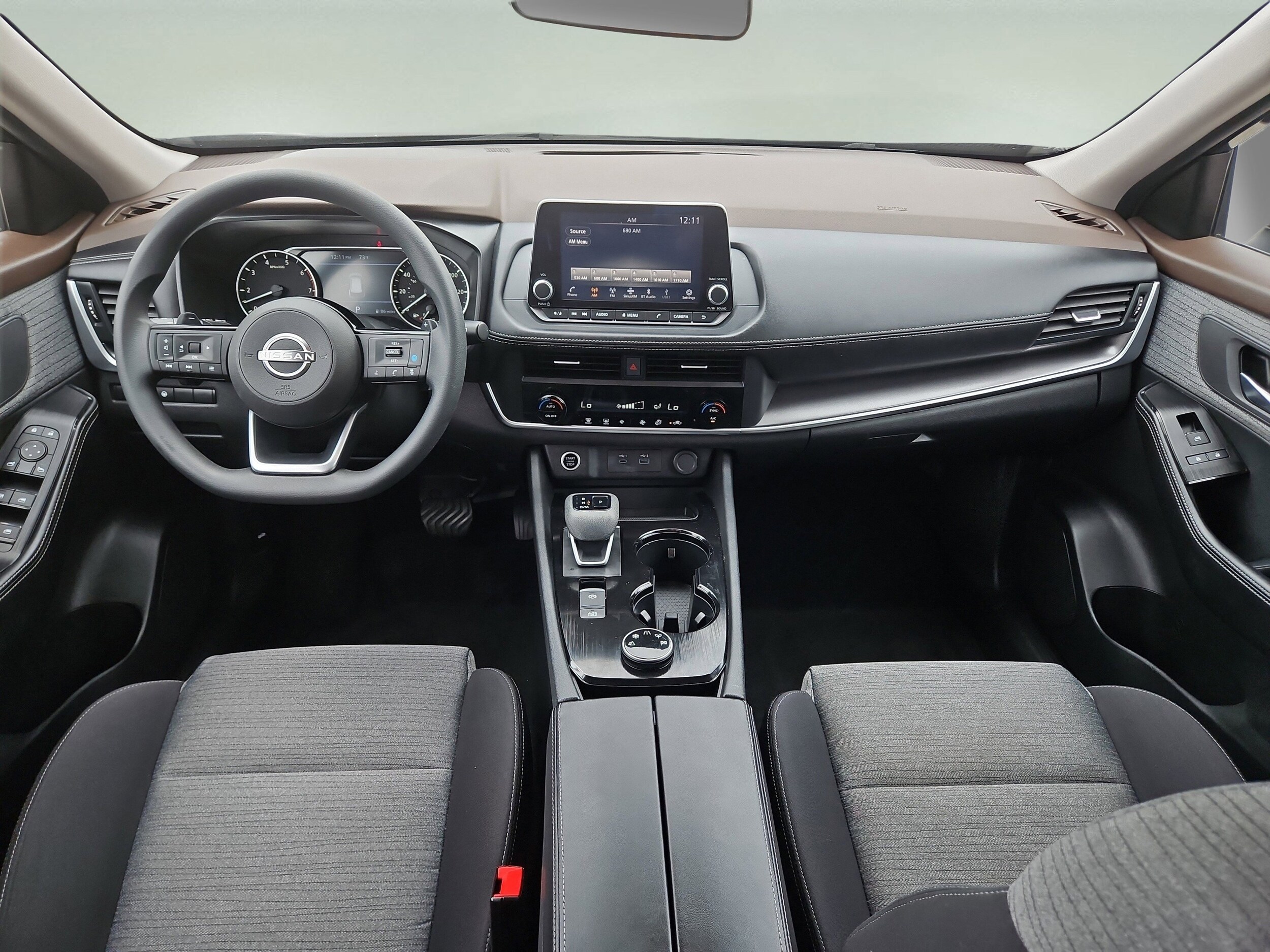 2023 Nissan Rogue SV photo 2