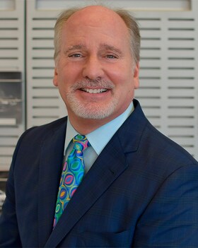 Staff member Ed Kardon from ID_787ace007026