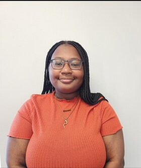 Staff member Anabell Janvier from ID_70c234e5341a