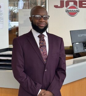 Staff member Daryl Davis from ID_a1841d82615a