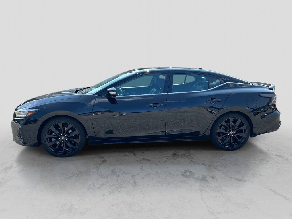 Used 2022 Nissan
