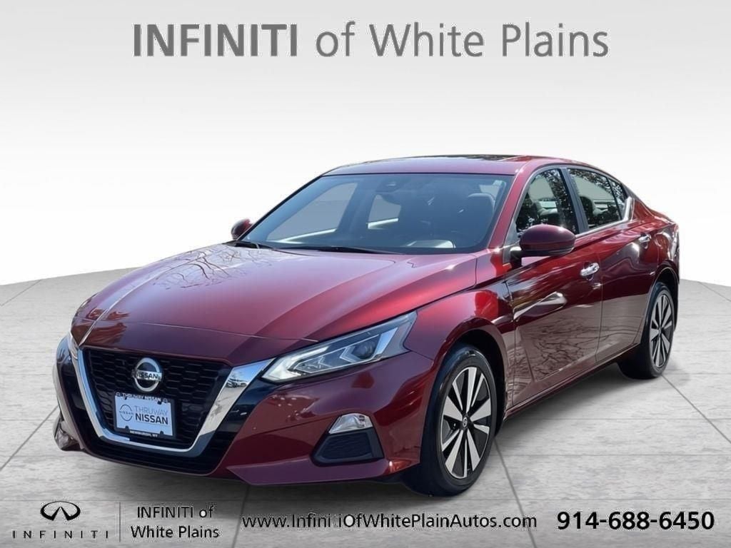 Used 2021 Nissan Altima 2.5 SV Sedan