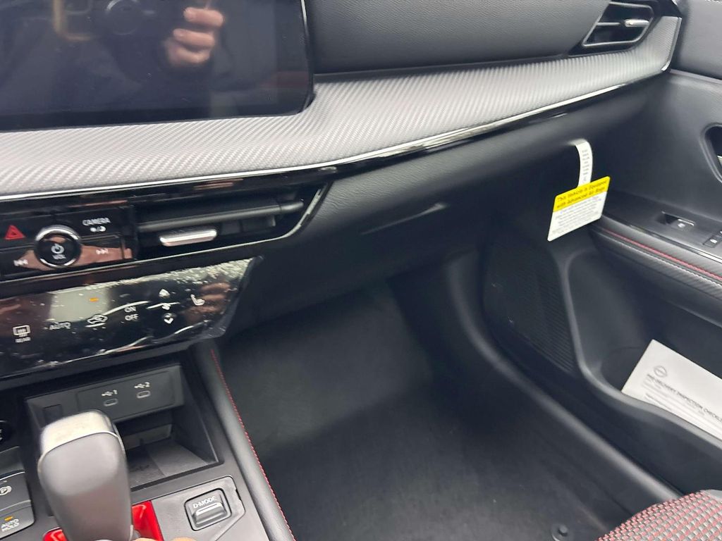 2026 Nissan KICKS SR AWD - Photo 13