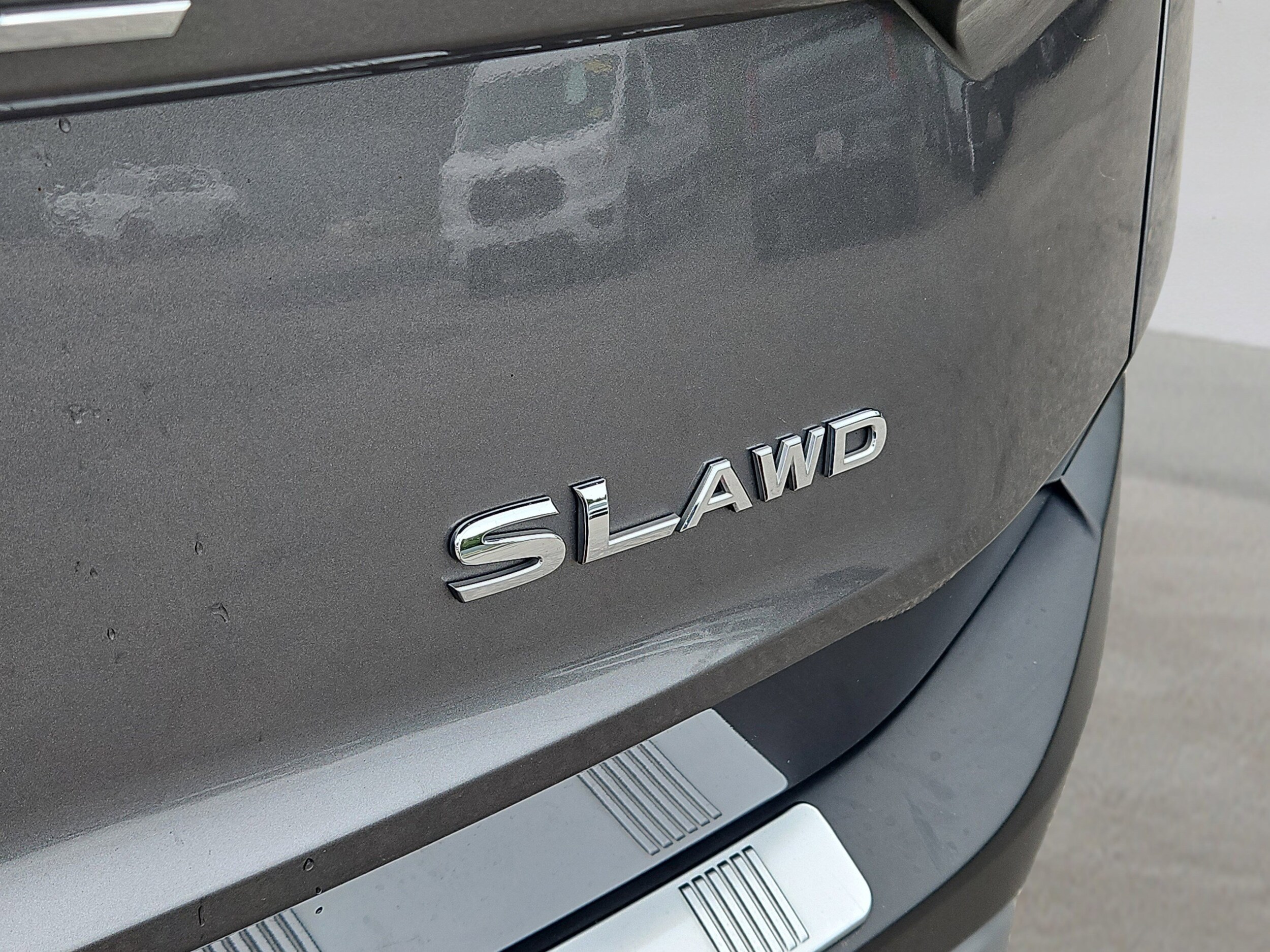 2021 Nissan Rogue SL photo 3