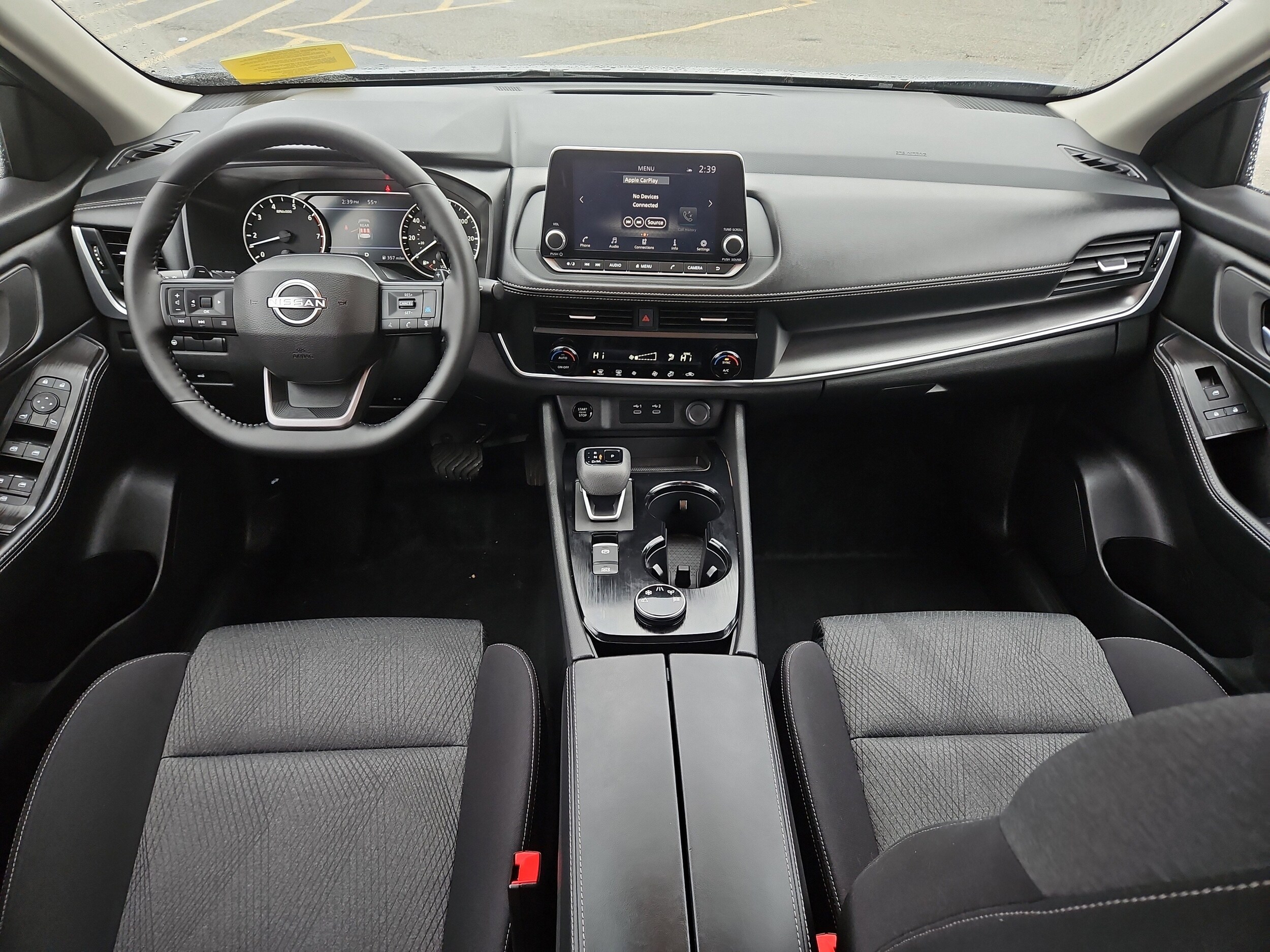 2025 Nissan Rogue SV photo 3
