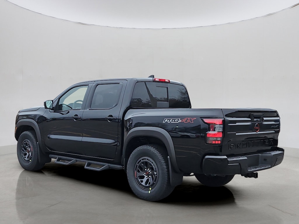 New 2026 Nissan Frontier Crew Cab PRO-4X 4x4