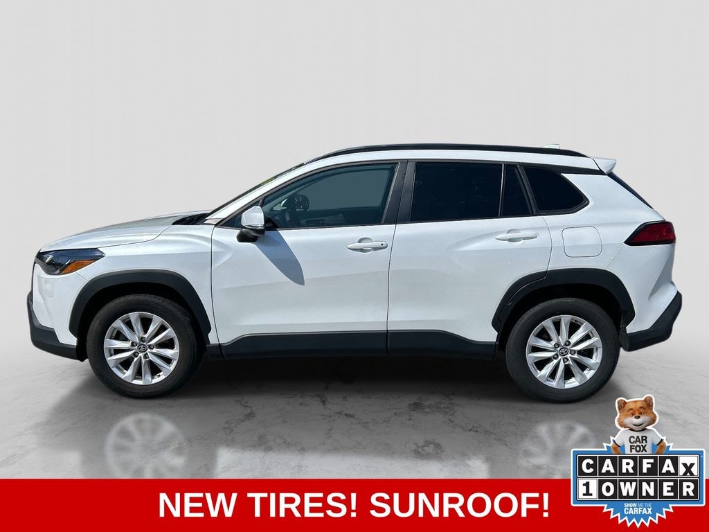 Used 2024 Toyota Corolla Cross LE SUV