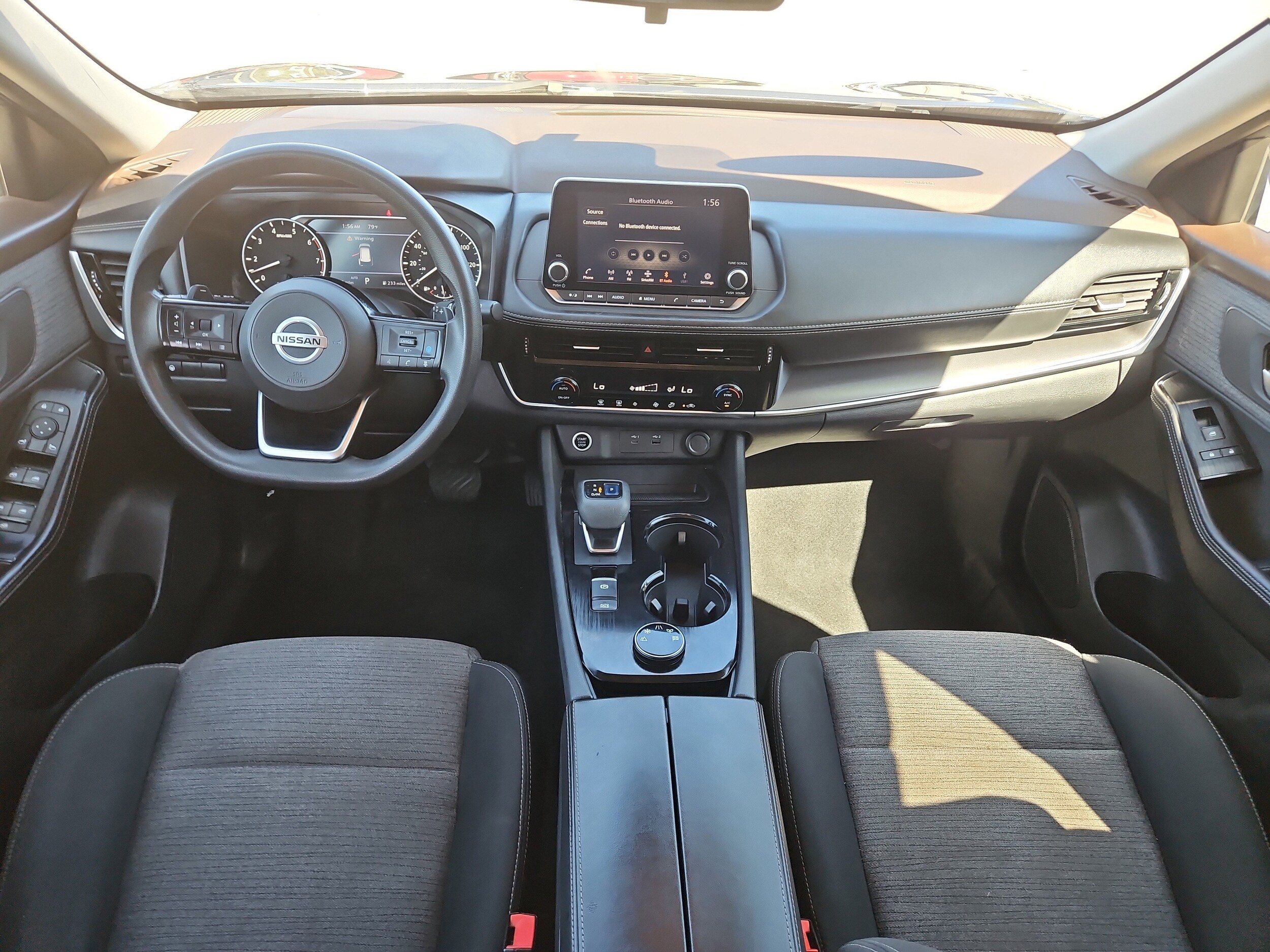 2021 Nissan Rogue SV photo 3