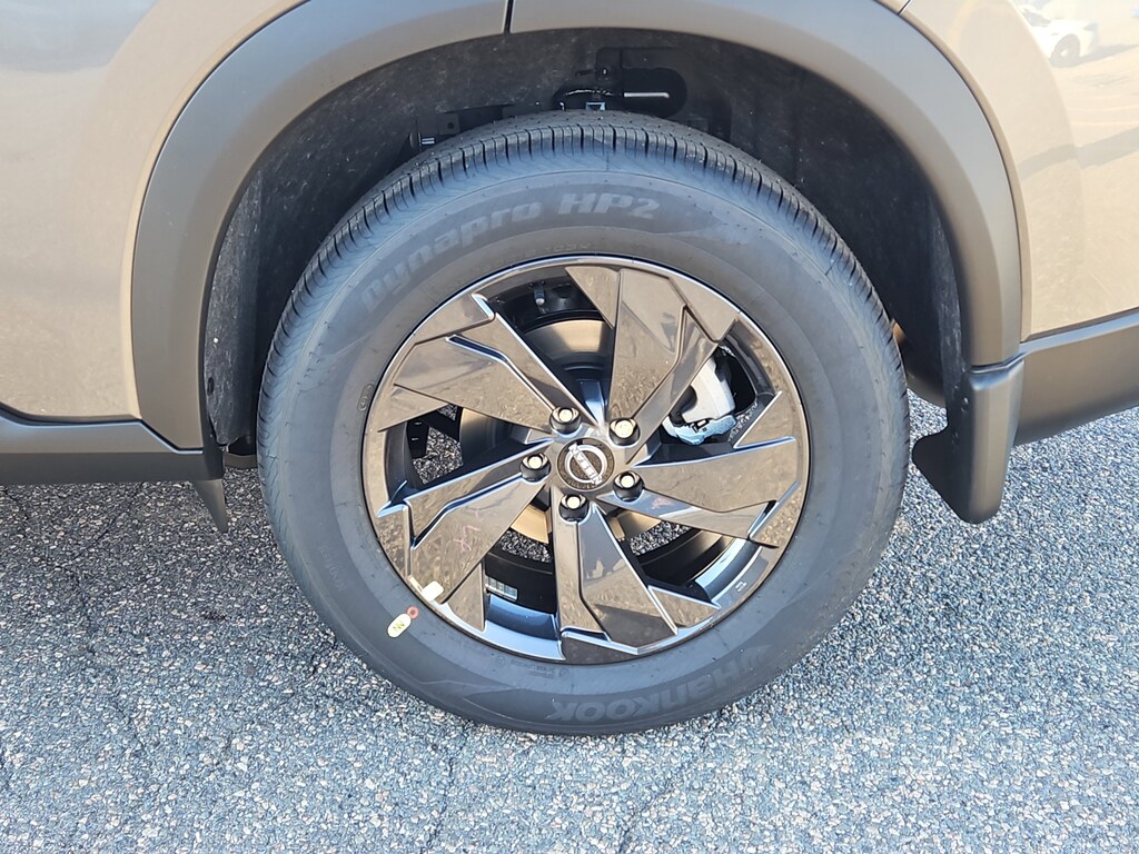 New 2026 Nissan Rogue SV