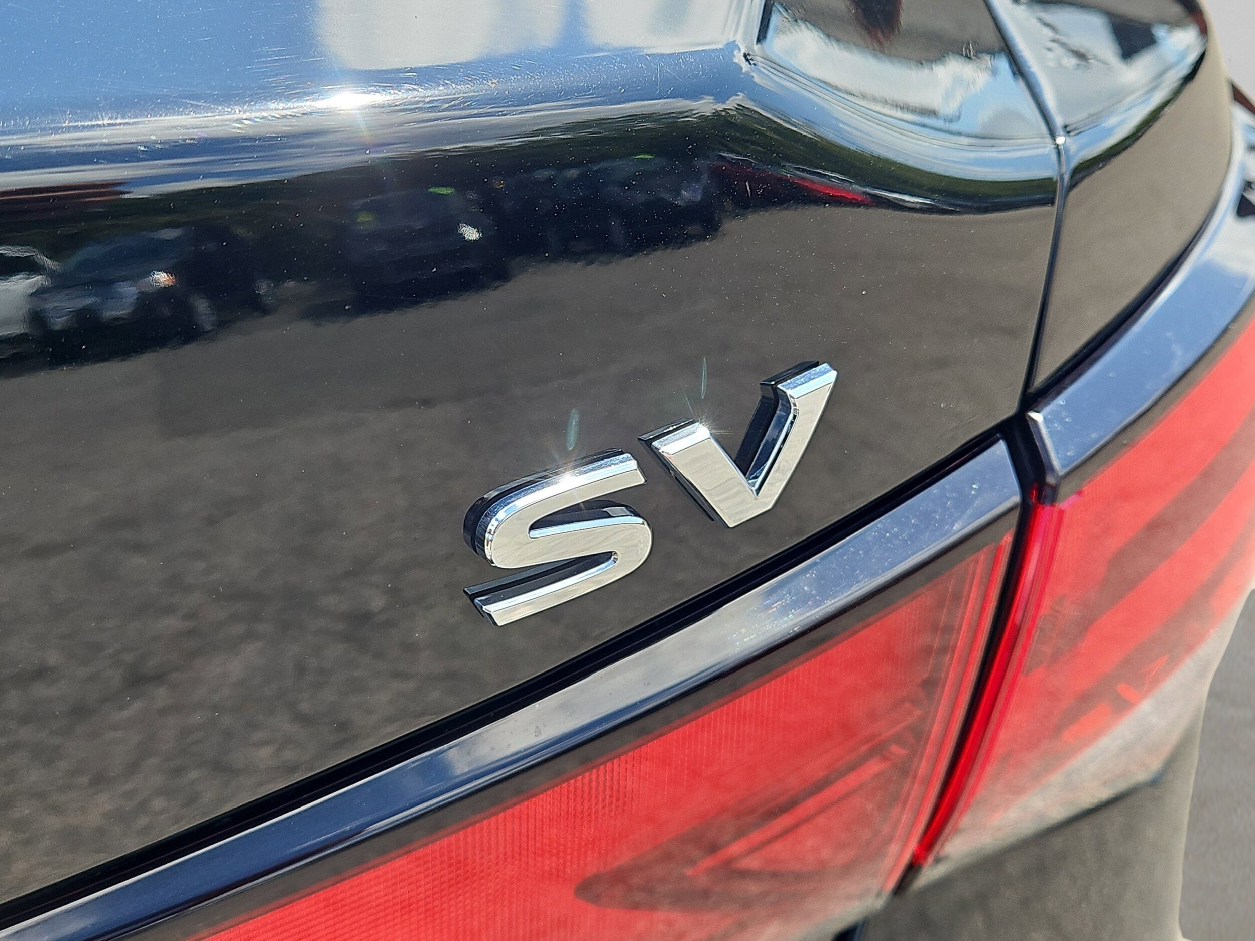 2020 Nissan Sentra SV photo 4