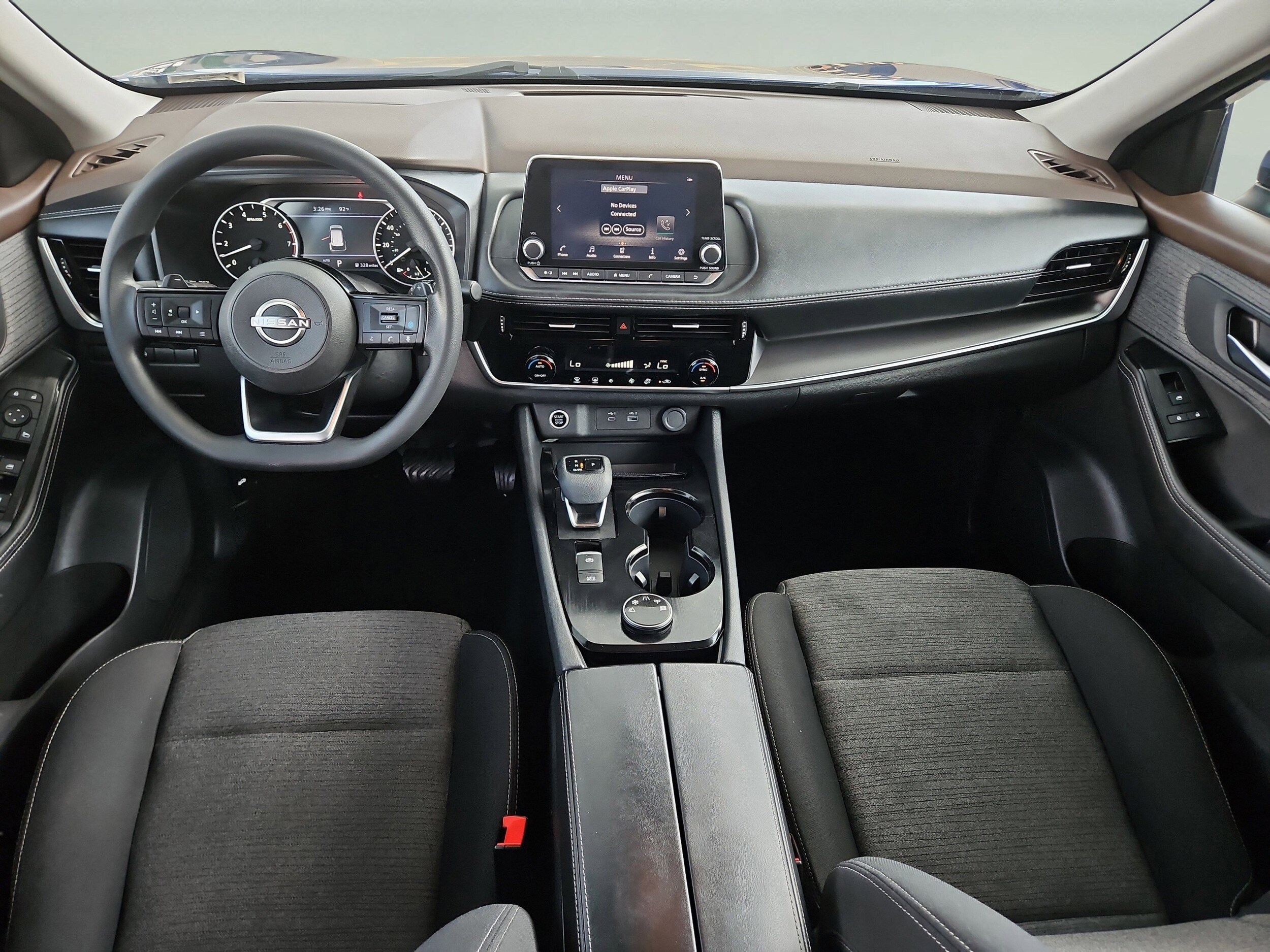 2022 Nissan Rogue SV photo 2