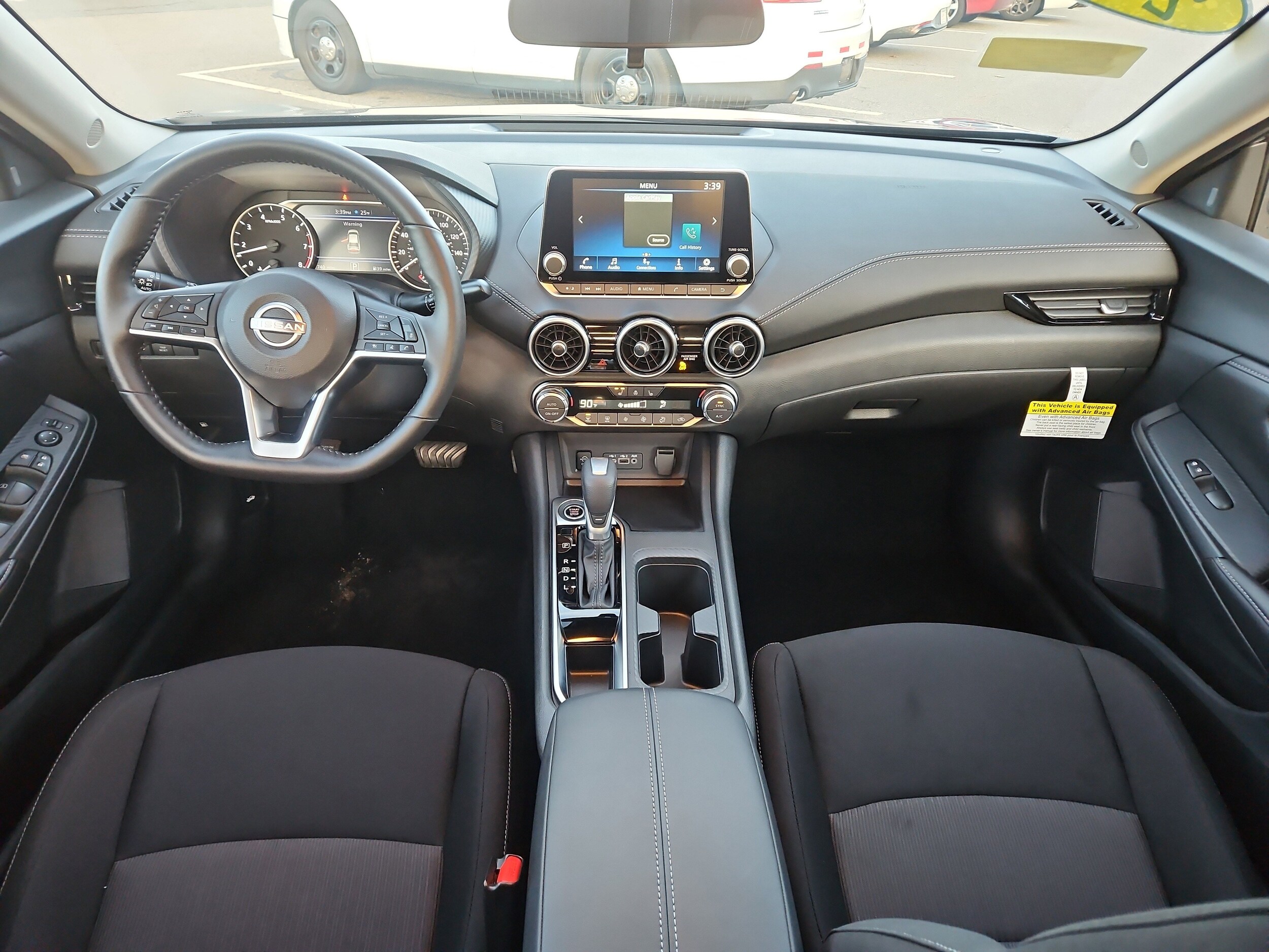 2025 Nissan Sentra SV photo 3