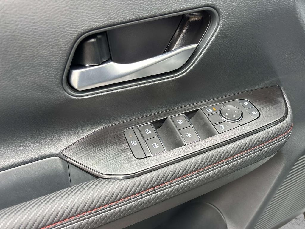 2026 Nissan KICKS SR AWD - Photo 10