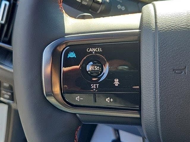 2025 Nissan Armada PRO-4X - Photo 16