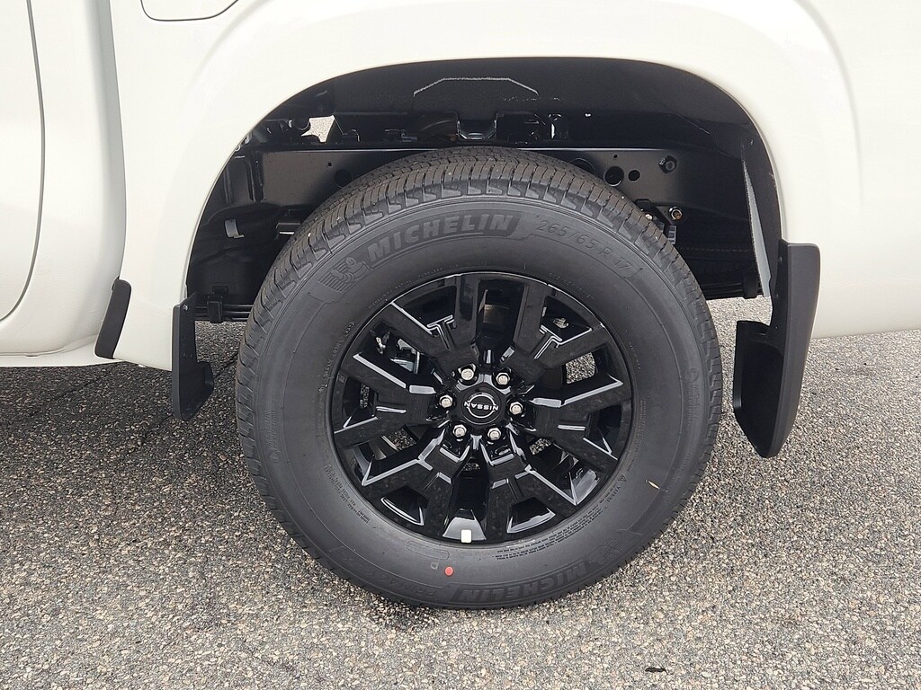 New 2026 Nissan Frontier Crew Cab SV 4x4