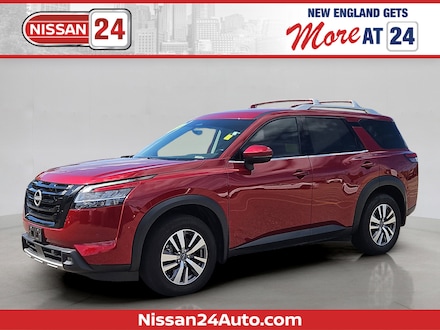 2023 Nissan Pathfinder SL SUV