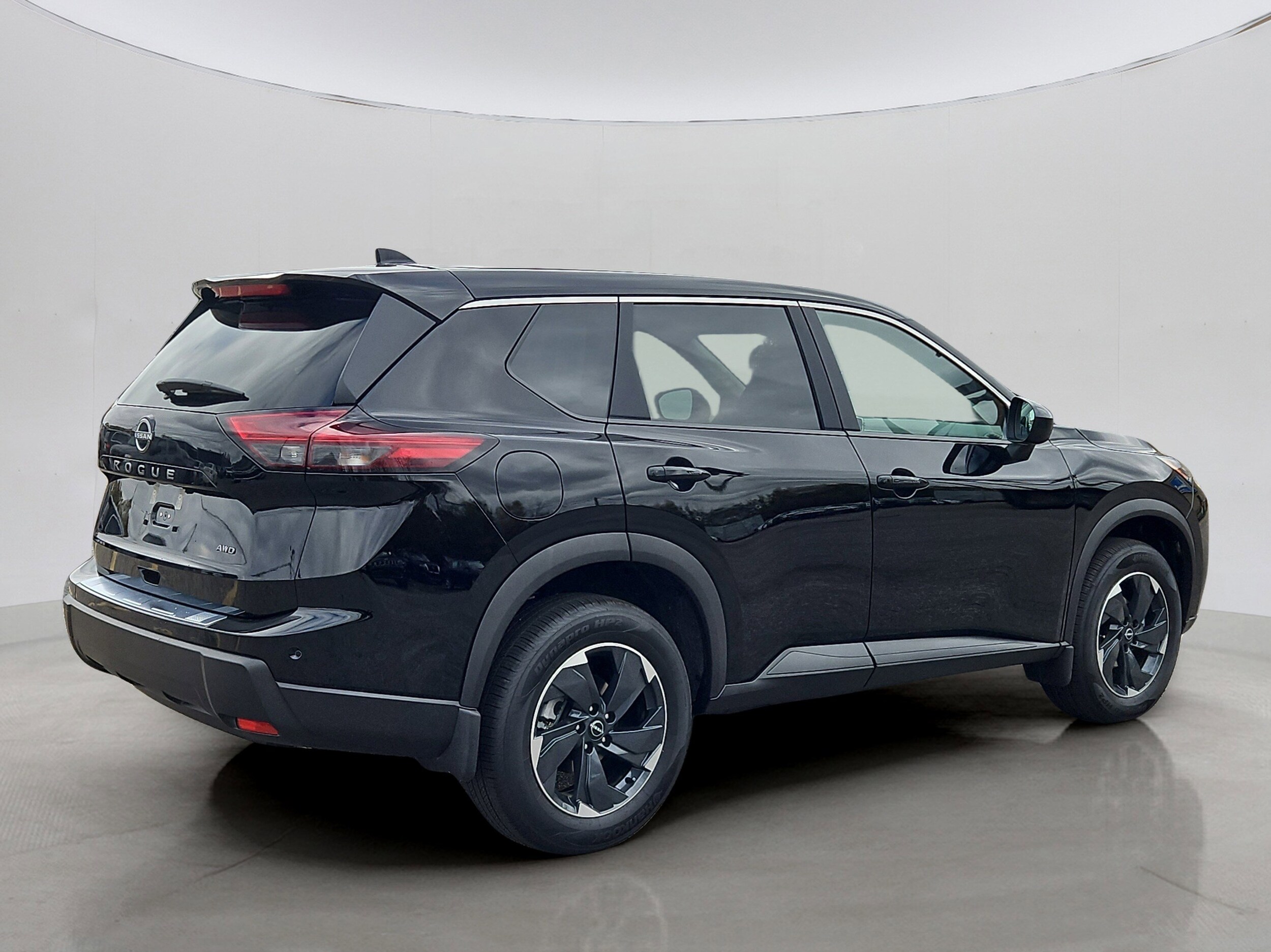 2026 Nissan Rogue SV photo 3