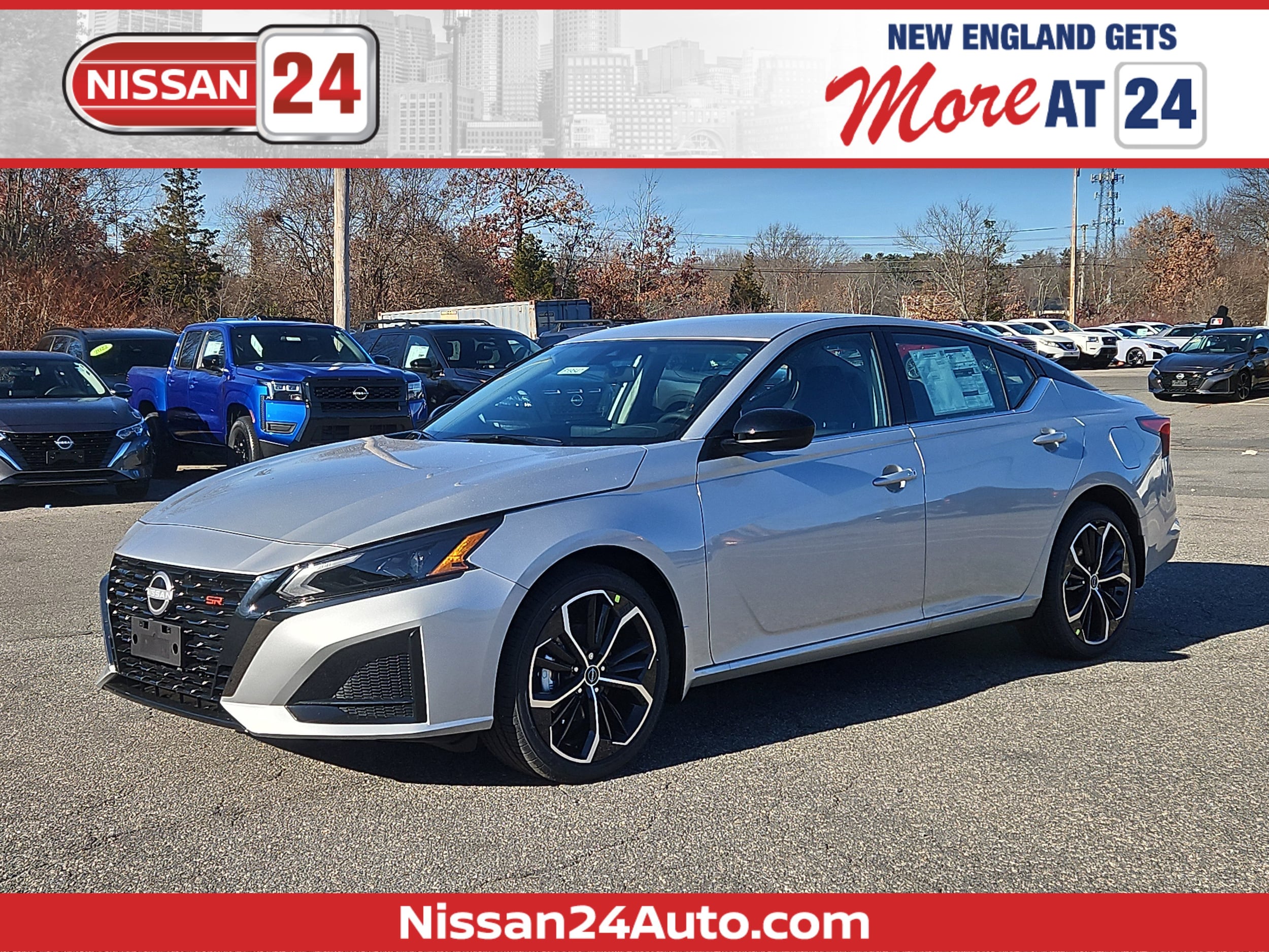 2025 Nissan Altima SR's photo