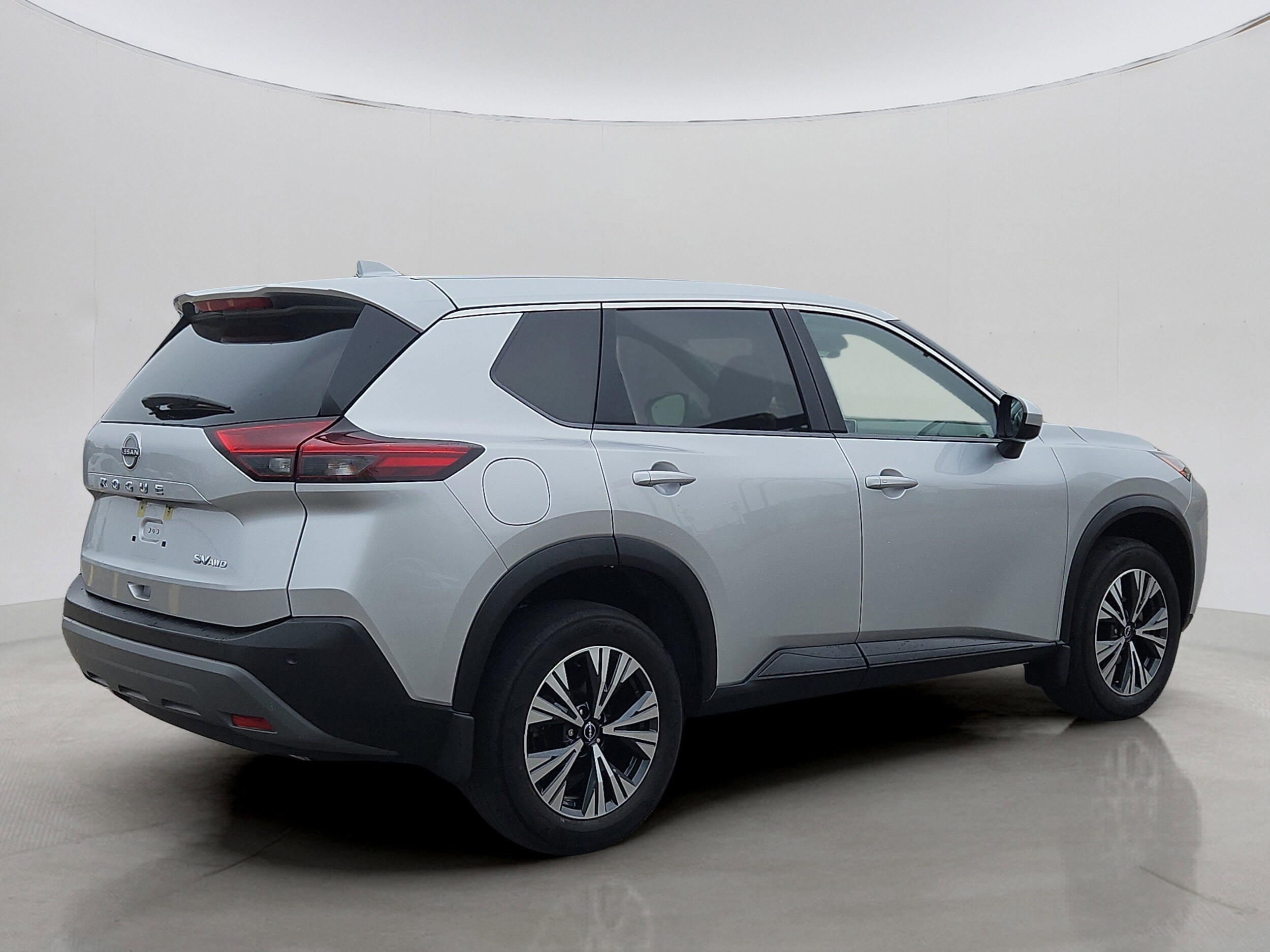 2023 Nissan Rogue SV photo 3