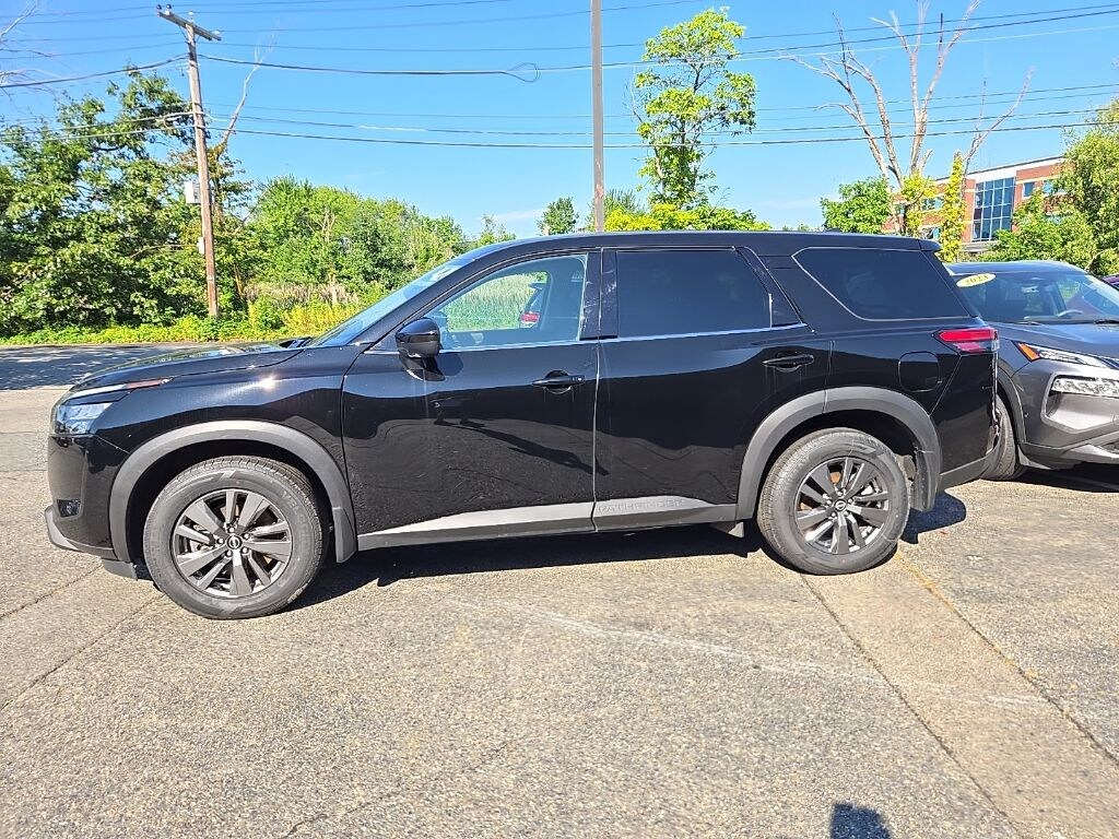 Certified 2024 Nissan Pathfinder S SUV