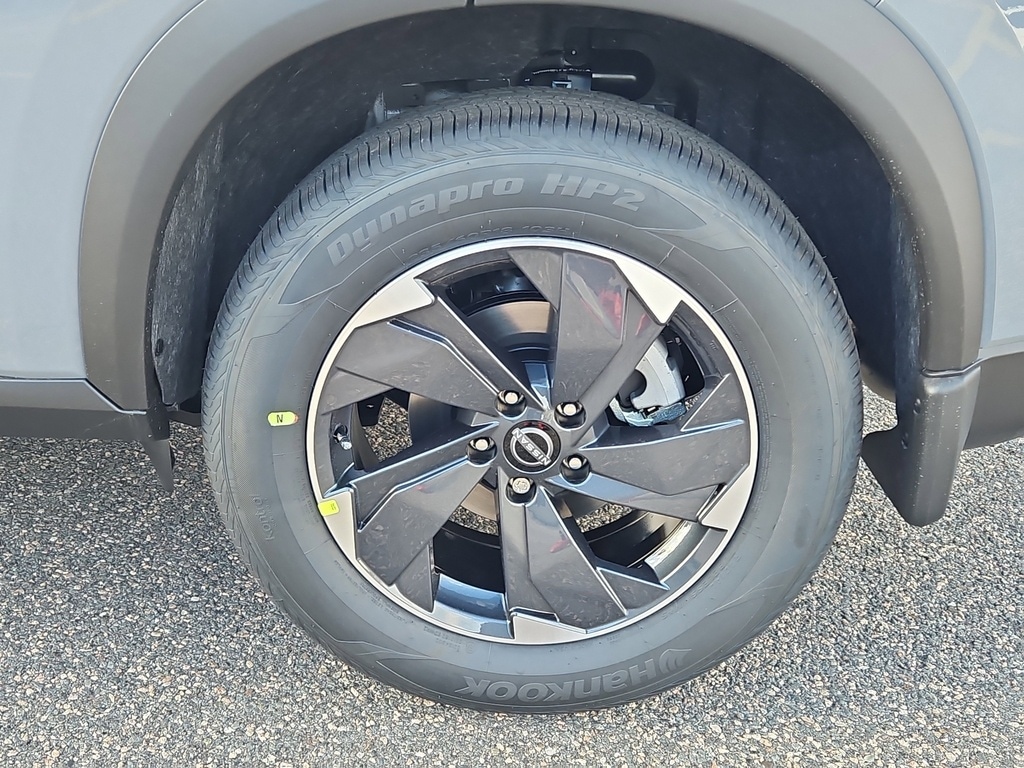 New 2026 Nissan Rogue SV