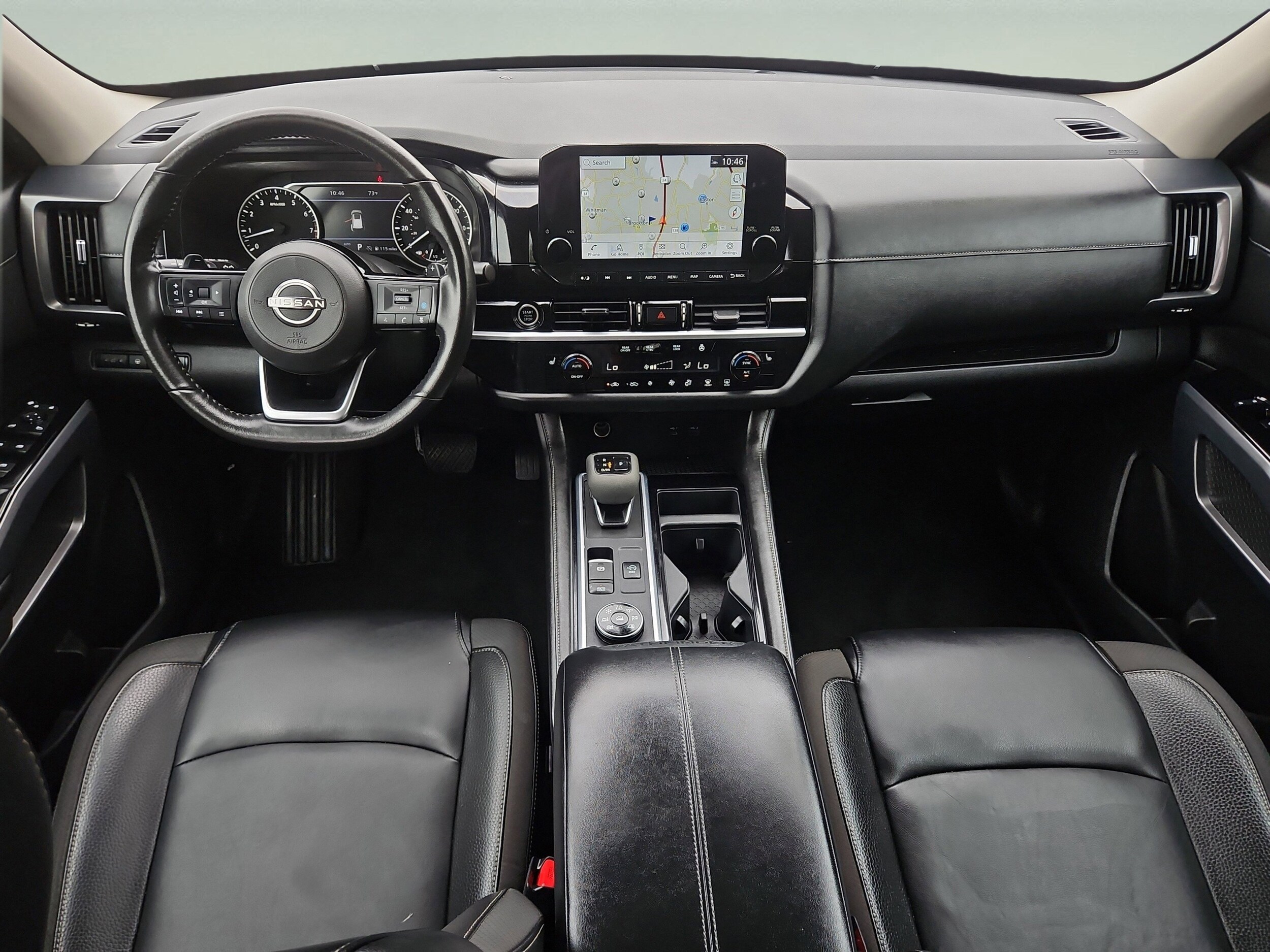 2022 Nissan Pathfinder SL photo 2