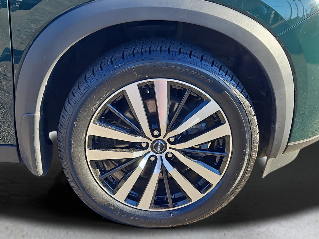 Used 2024 Nissan Pathfinder Platinum SUV