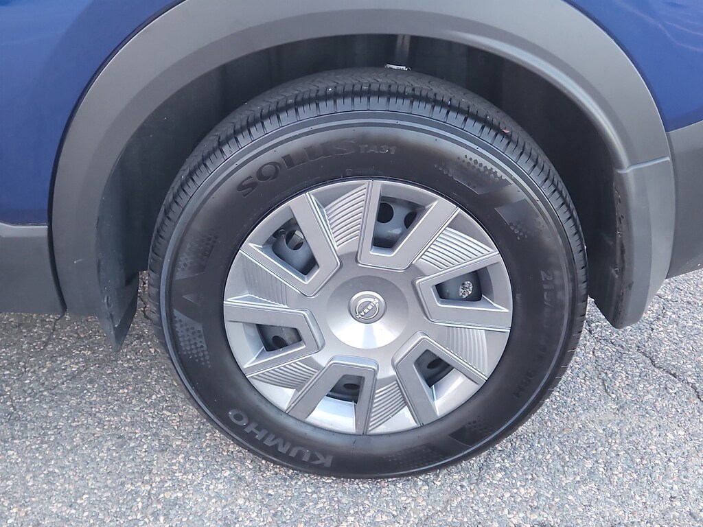 Certified 2025 Nissan